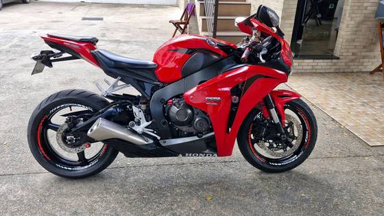 HONDA CBR 1000RR FIREBLADE 